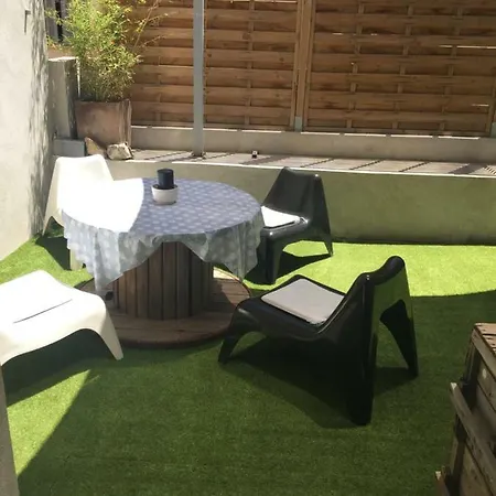 Le Mourillon -terrasse Apartament